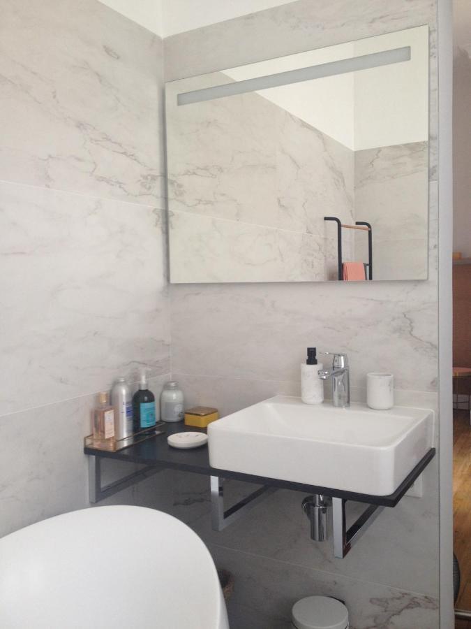 La Traversière-Chambre d'hôtes Tours Extérieur photo