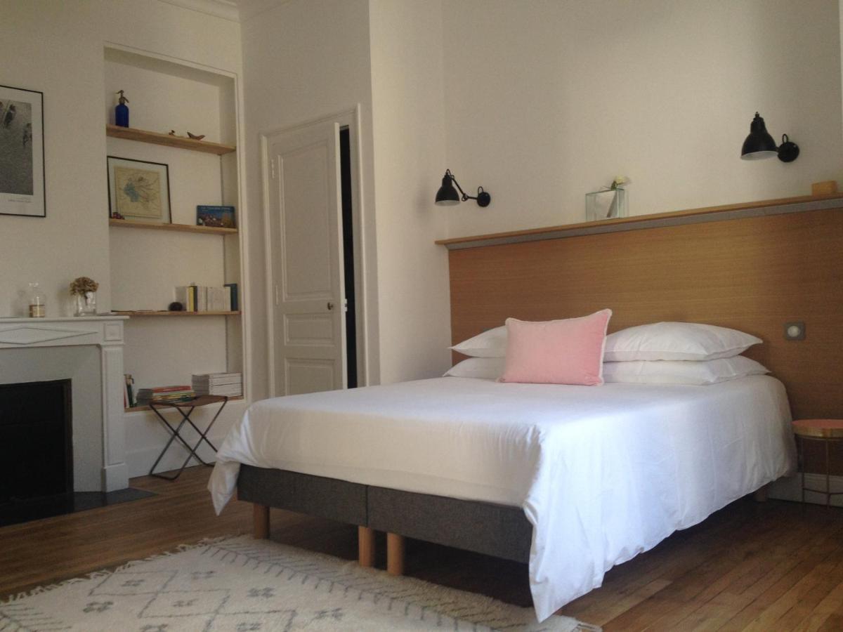 La Traversière-Chambre d'hôtes Tours Extérieur photo